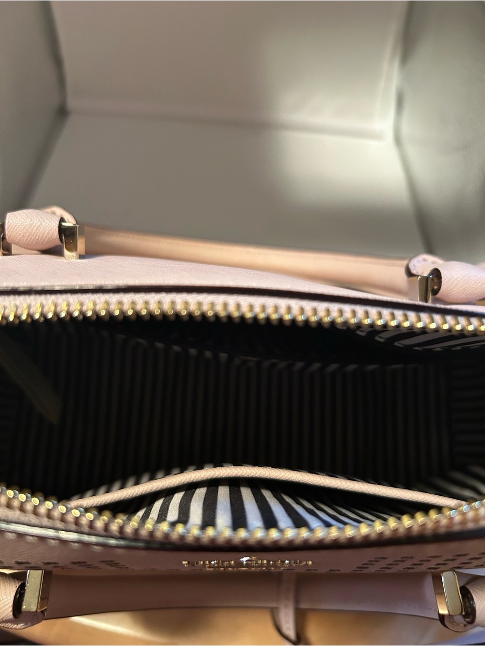 Kate Spade pink Cameron Sreet floral design laser cut satchel strap office core - Picture 2 of 8